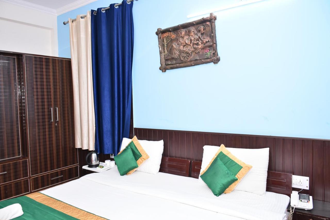 Hotel The Abodes House à Greater Noida Extérieur photo