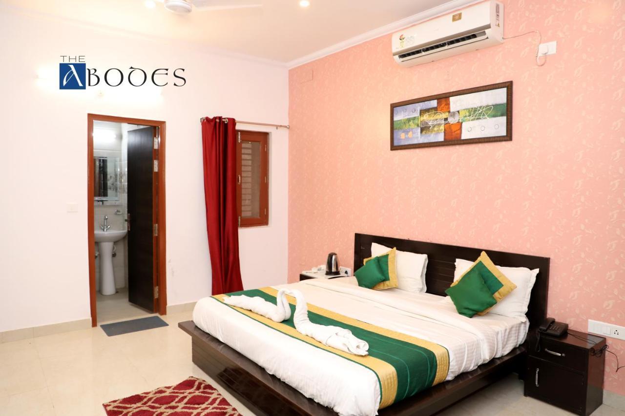 Hotel The Abodes House à Greater Noida Extérieur photo