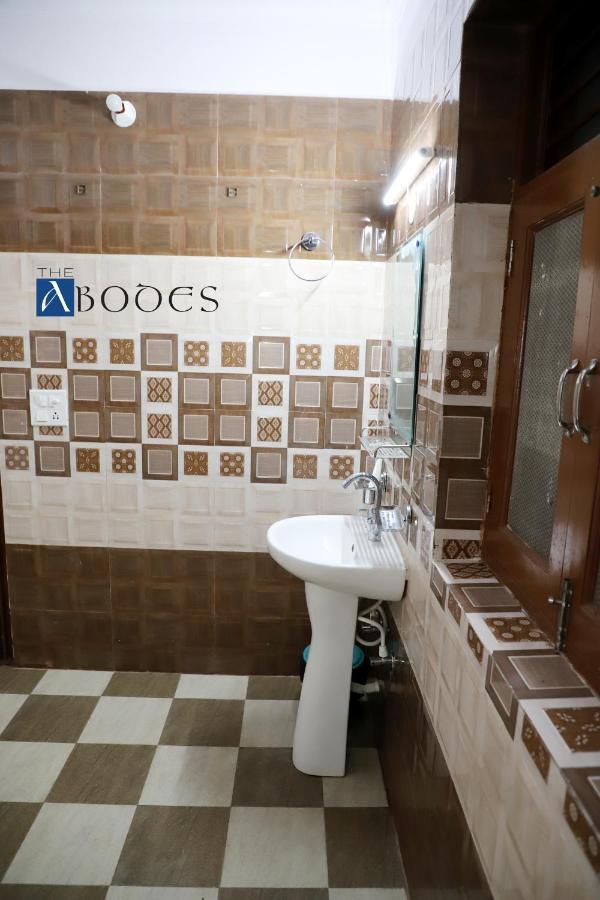 Hotel The Abodes House à Greater Noida Extérieur photo