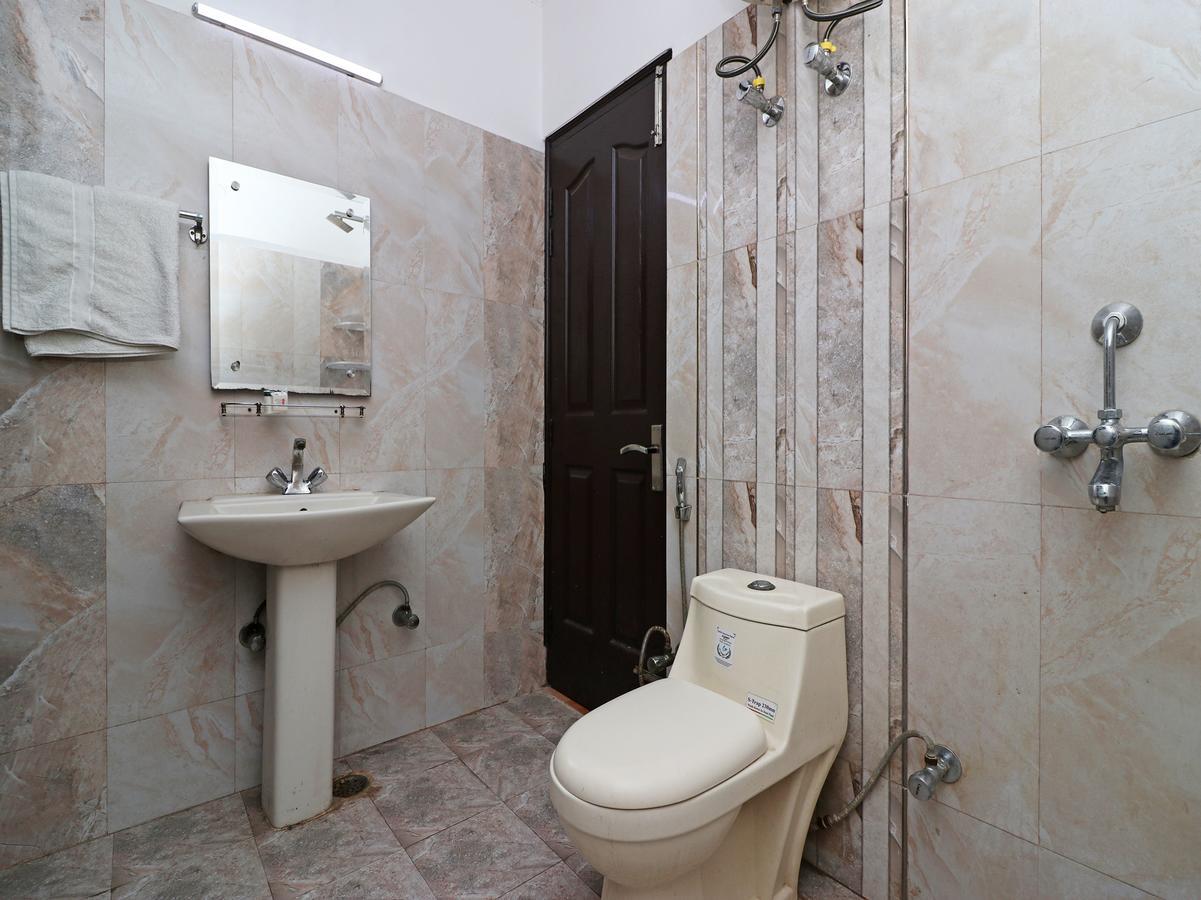 Hotel The Abodes House à Greater Noida Extérieur photo