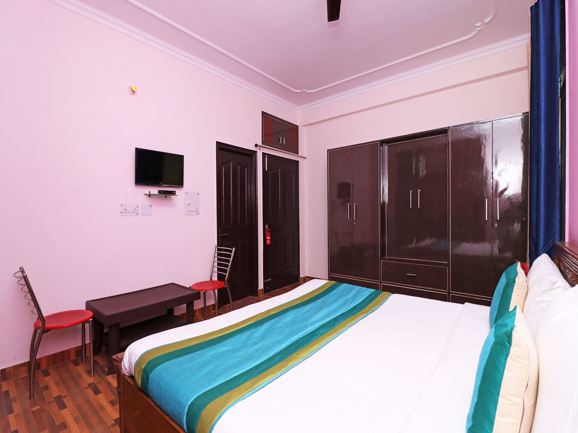 Hotel The Abodes House à Greater Noida Extérieur photo